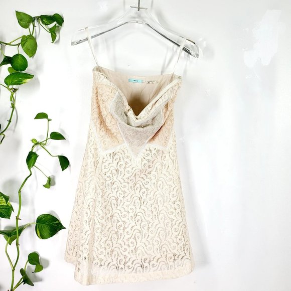 Anthro x KIMCHI BLUE Cream Mini Dress 0 XS Strapless Lace Sweetheart Paisley - Picture 3 of 12